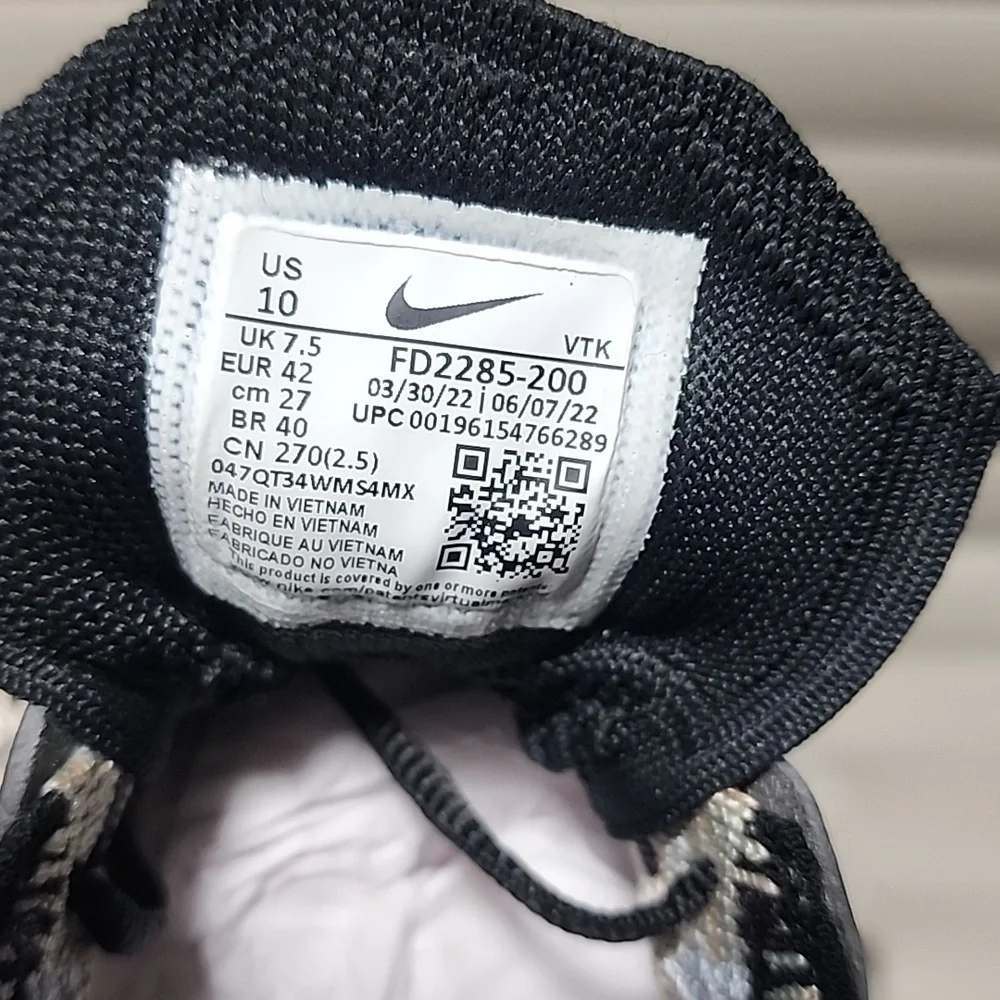 NIKE AIR MAX FLYKNIT Racer W 10 M 8.5 Sesame Black Ocean Cube Pink Oxford - Picture 12 of 17